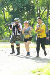 BIB: 0323, 024
                            <button type="button" onclick="openModal(5123913)" class="btn btn-primary btn-sm float-right btn-popup" data-toggle="modal" data-target=".modal-high-quality">
                        <i class="fas fa-shopping-cart"></i> Add to Cart
                    </button>
                                            <button type="button" onclick="isThisMe(5123913, true)" class="btn btn-success btn-sm float-right btn-popup btn-isme hidden" data-toggle="tooltip" data-placement="bottom" title="นี่คือรูปของคุณใช่ไหม คลิกที่นี่เพื่อเอาเข้าอัลบั้ม">
                        <i class="fas fa-plus"></i> Add to album
                    </button>
                    <button type="button" onclick="isThisMe(5123913, false)" class="btn btn-warning btn-sm float-right btn-popup btn-isnotme hidden">
                        <i class="fas fa-ban"></i> Remove from album
                    </button>